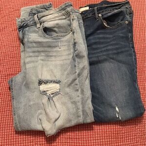 Lot of two Maurice ladies distress jeans